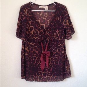 FINAL MARKDOWN Ladies' DKNY Jeans Sheer Top (L)